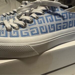 Givenchy city low sneakers shoes size 39